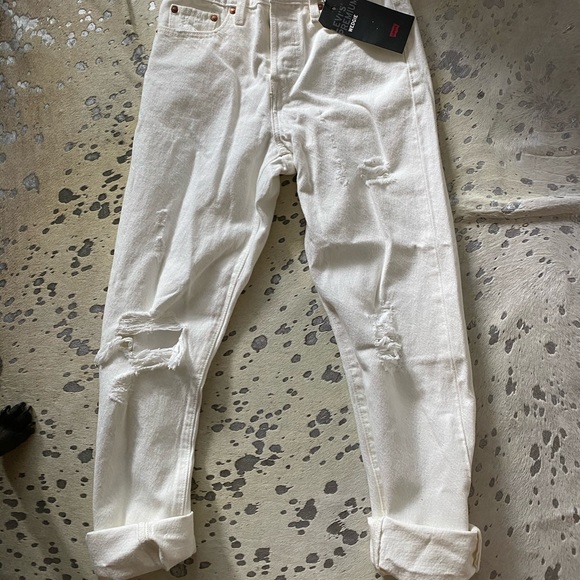 Levi's Denim - New Levi's wedgie jeans